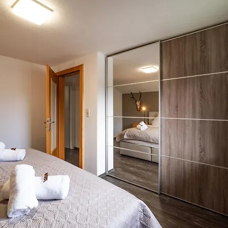 アパート Adler 4 Mit 1 Schlafzimmer Ohne Balkon - By Nv-appartements ヴェステンドルフ